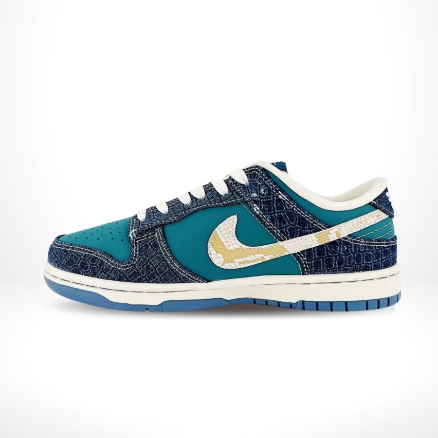 Medial side view of the Nike SB Dunk Low
