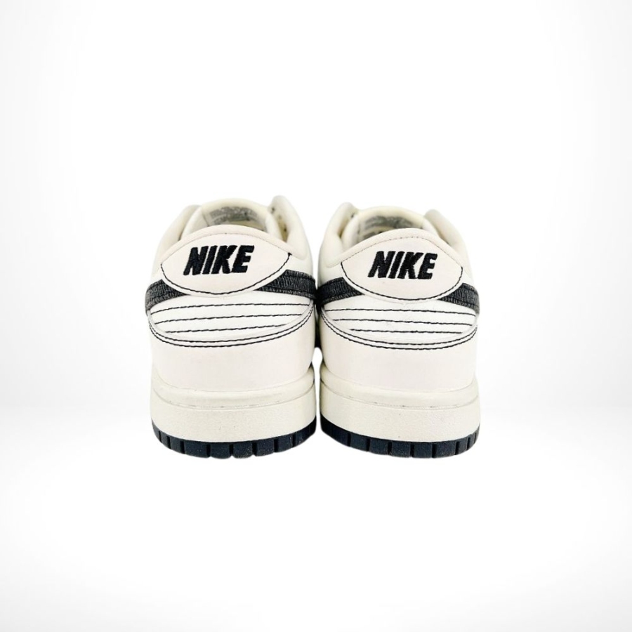 Rear view of the Nike SB Dunk Low