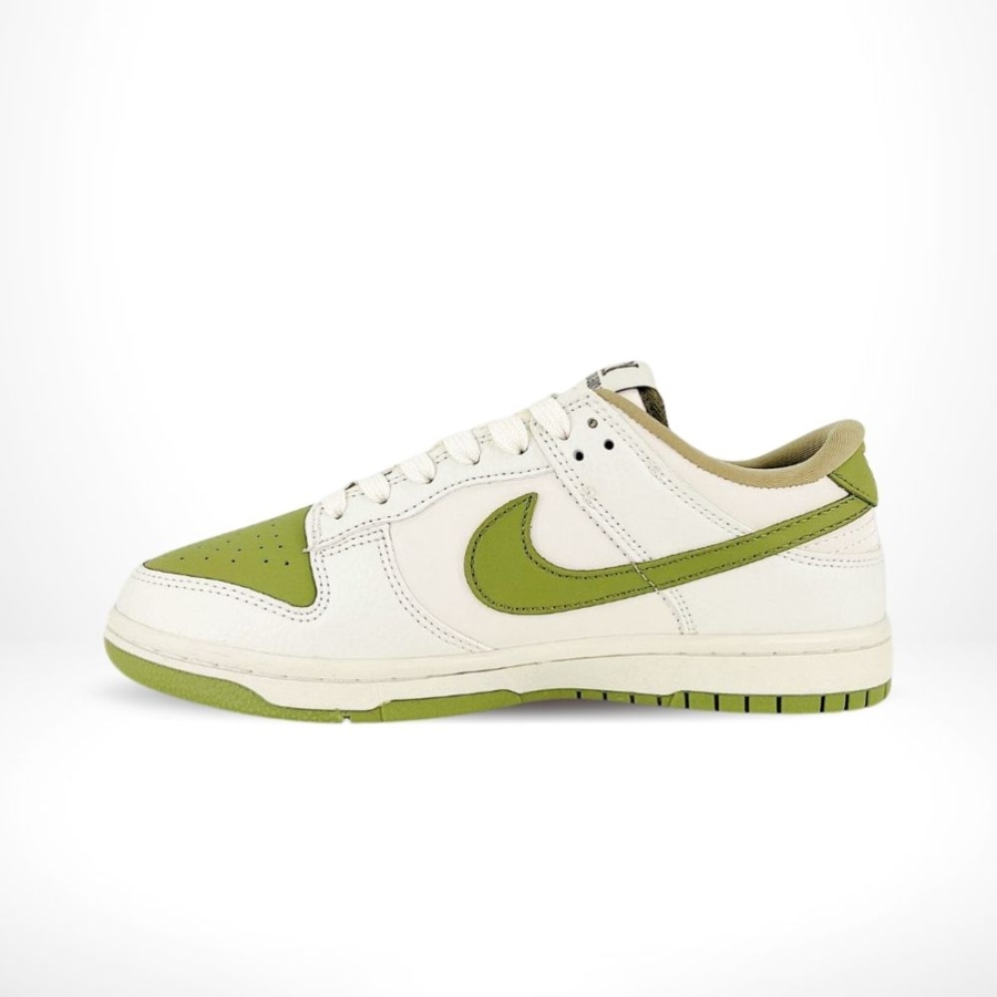 Medial side view of the Nike SB Dunk Low