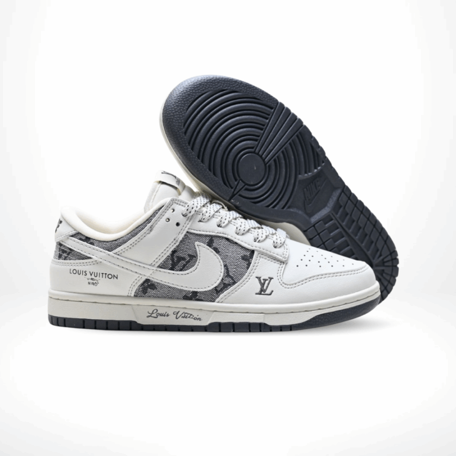 Bottom view of the Nike SB Dunk Low