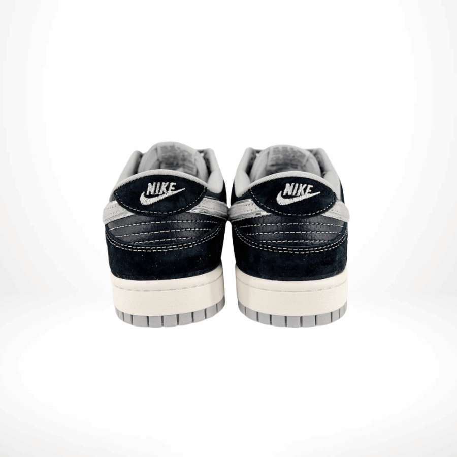 Rear view of the Nike SB Dunk Low