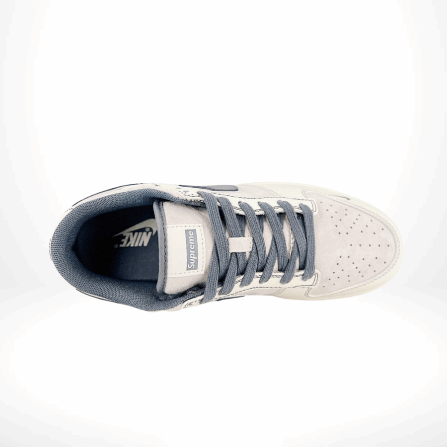 Top-down view of the Nike SB Dunk Low