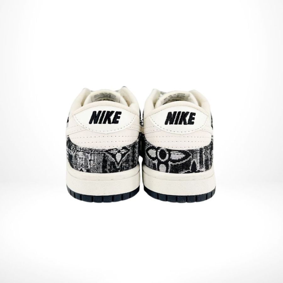 Rear view of the Nike SB Dunk Low