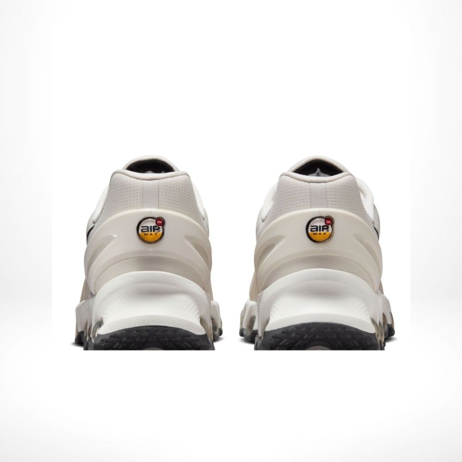 Rear view of the Air Max
