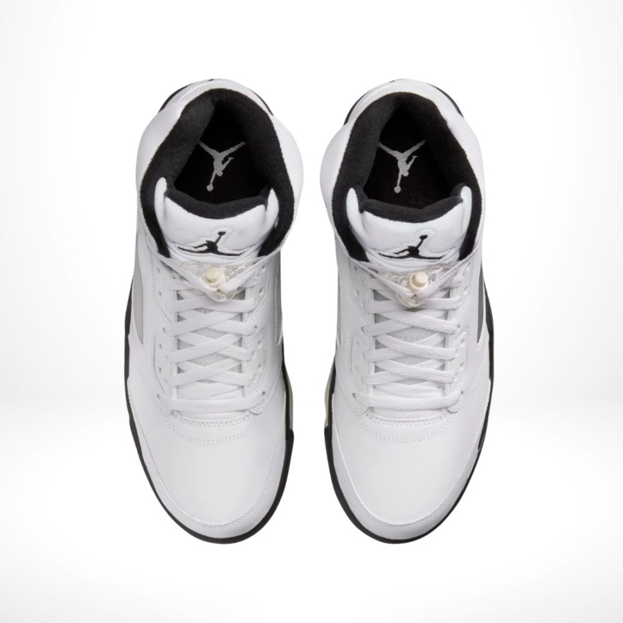 Top-down view of the Air Jordan 5