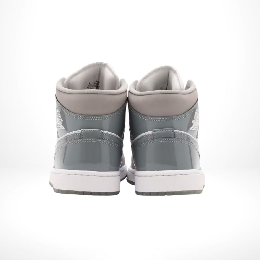 Rear view of the Air Jordan 1