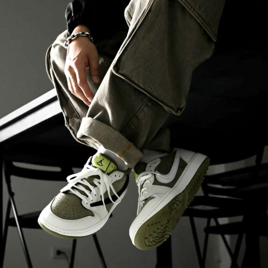 On-foot of the Air Jordan 1