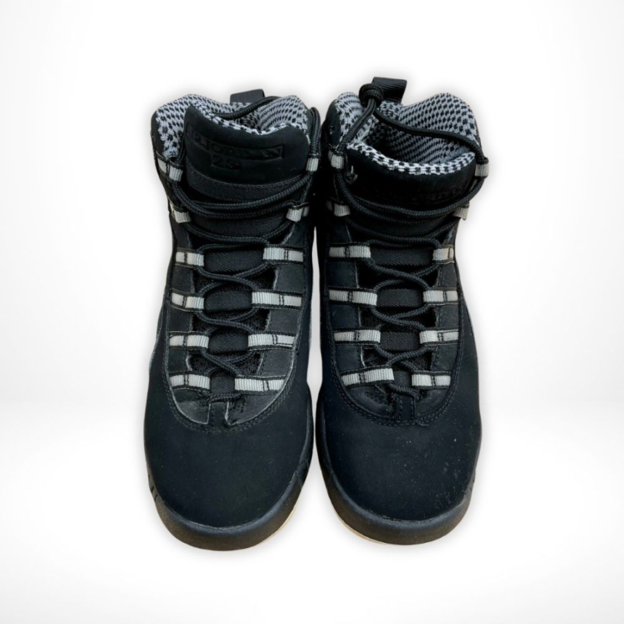 Top-down view of the Air Jordan 10
