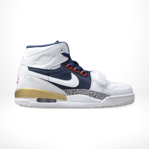 Side view of the Air Jordan Legacy 312