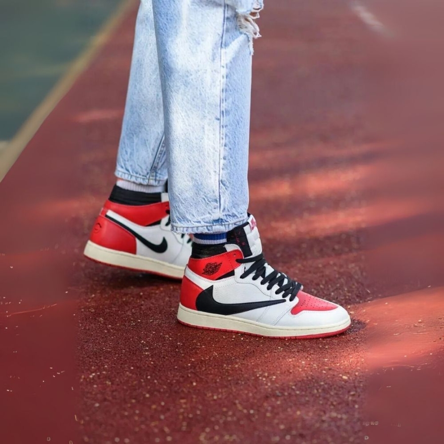 On-foot of the Air Jordan 1