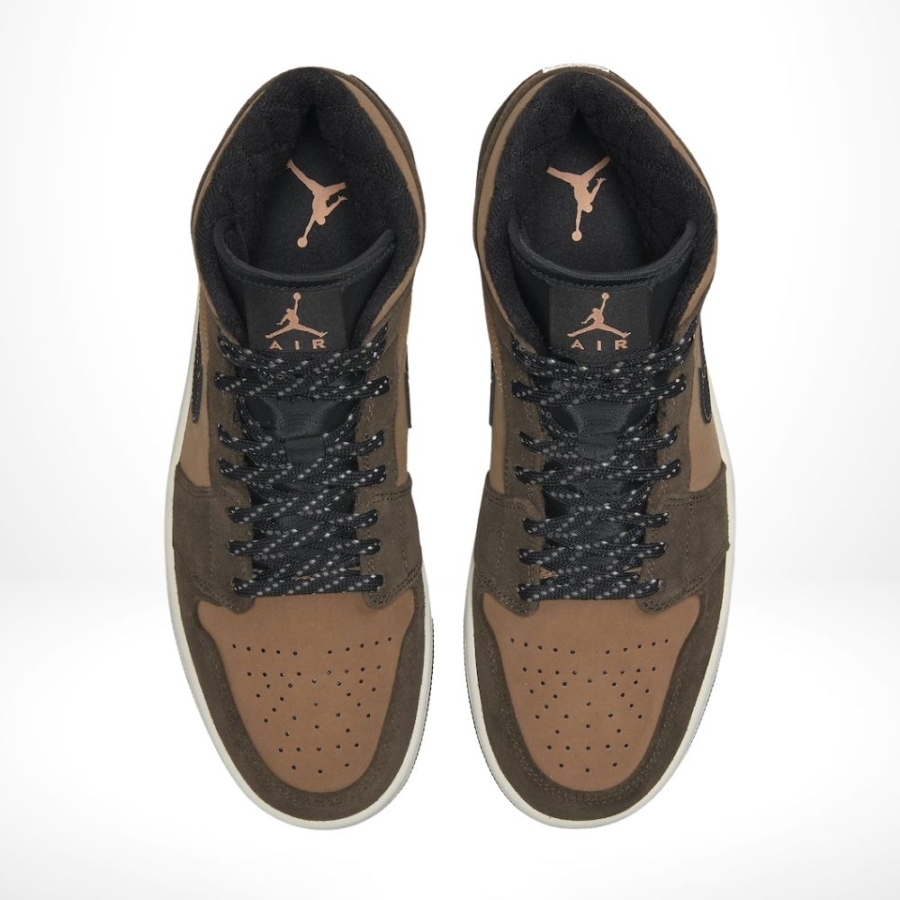 Top-down view of the Air Jordan 1