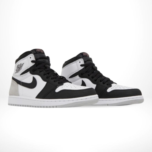Angle view of Air Jordan 1