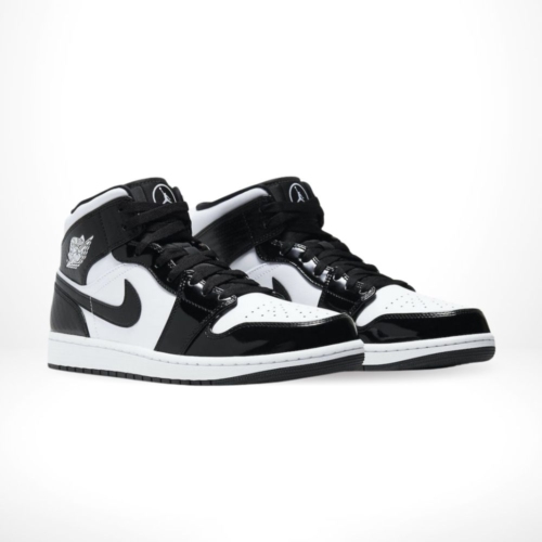 Angle view of Air Jordan 1