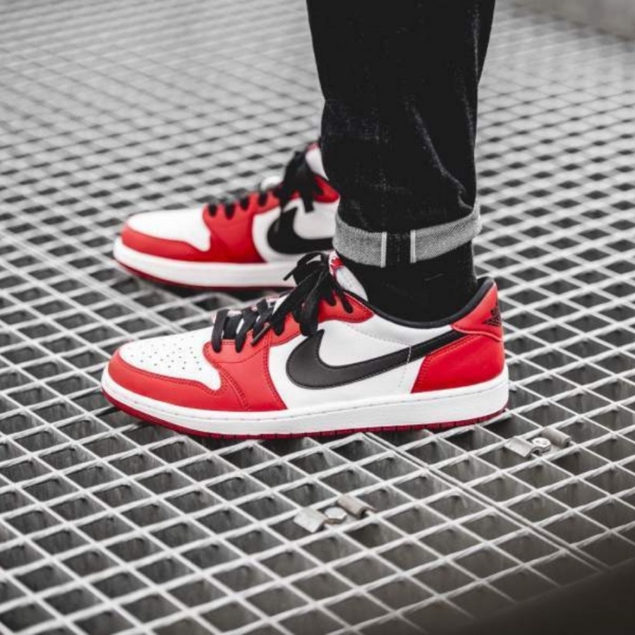 Real lifestyle image of Air Jordan 1