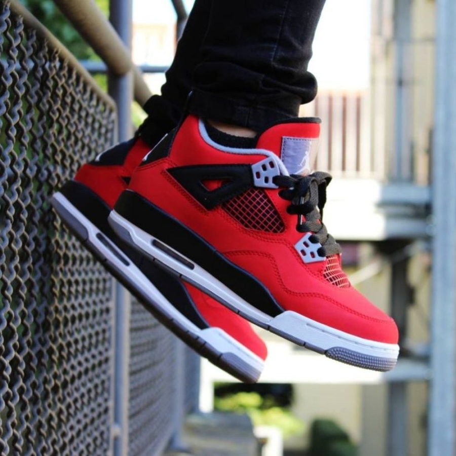 Real lifestyle image of Air Jordan 4