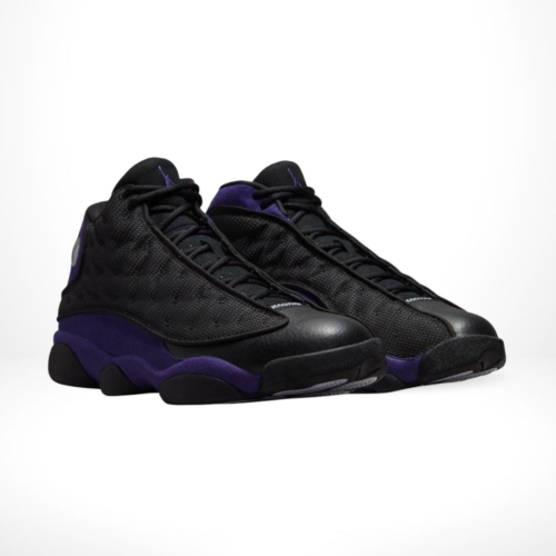 Angle view of Air Jordan 13