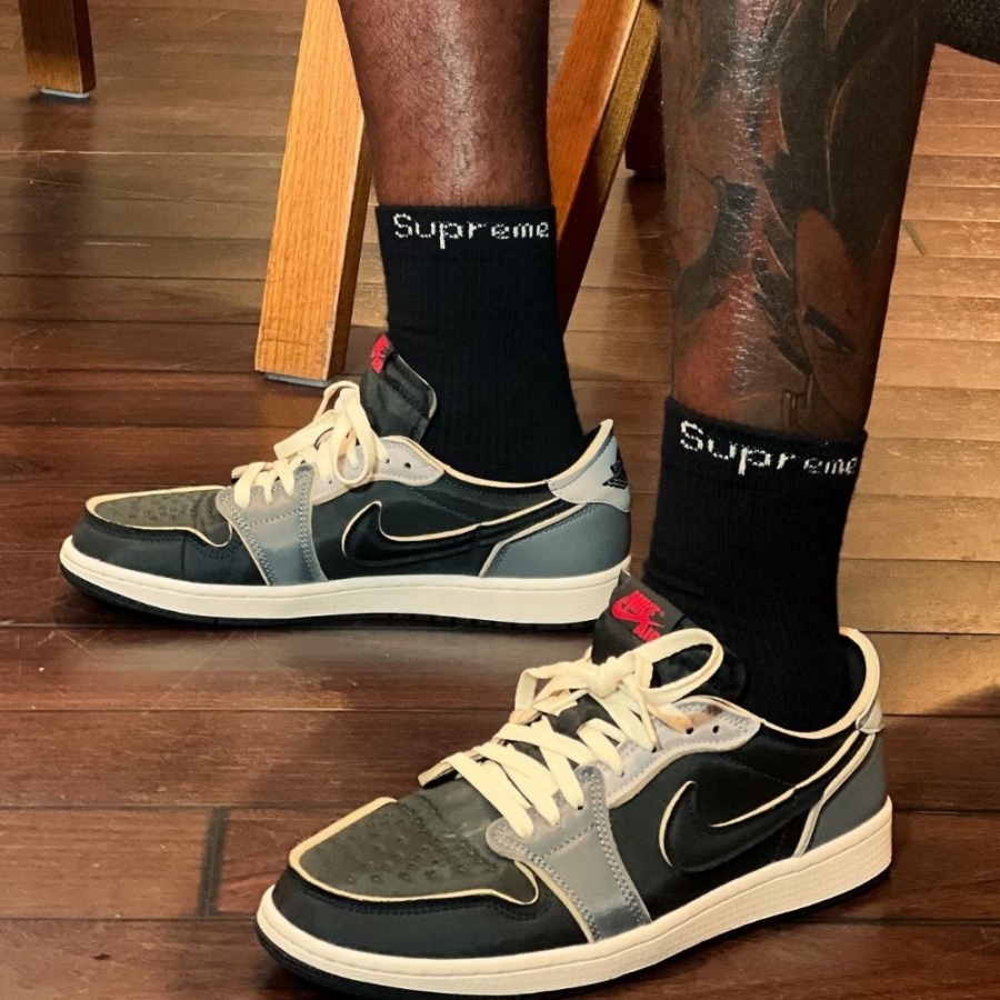 Real lifestyle image of Air Jordan 1