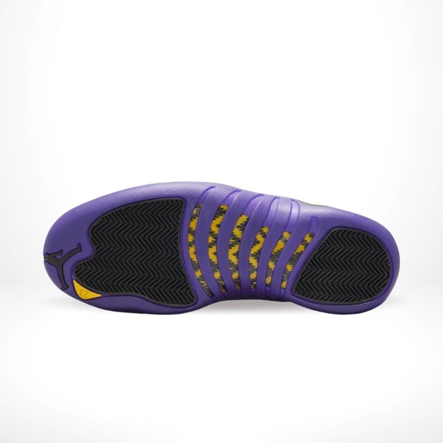 Bottom sole of Air Jordan 12