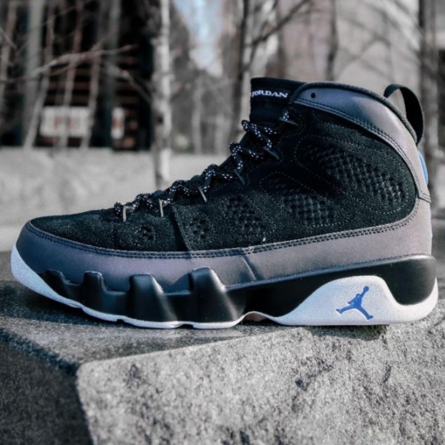 Real lifestyle image of Air Jordan 9