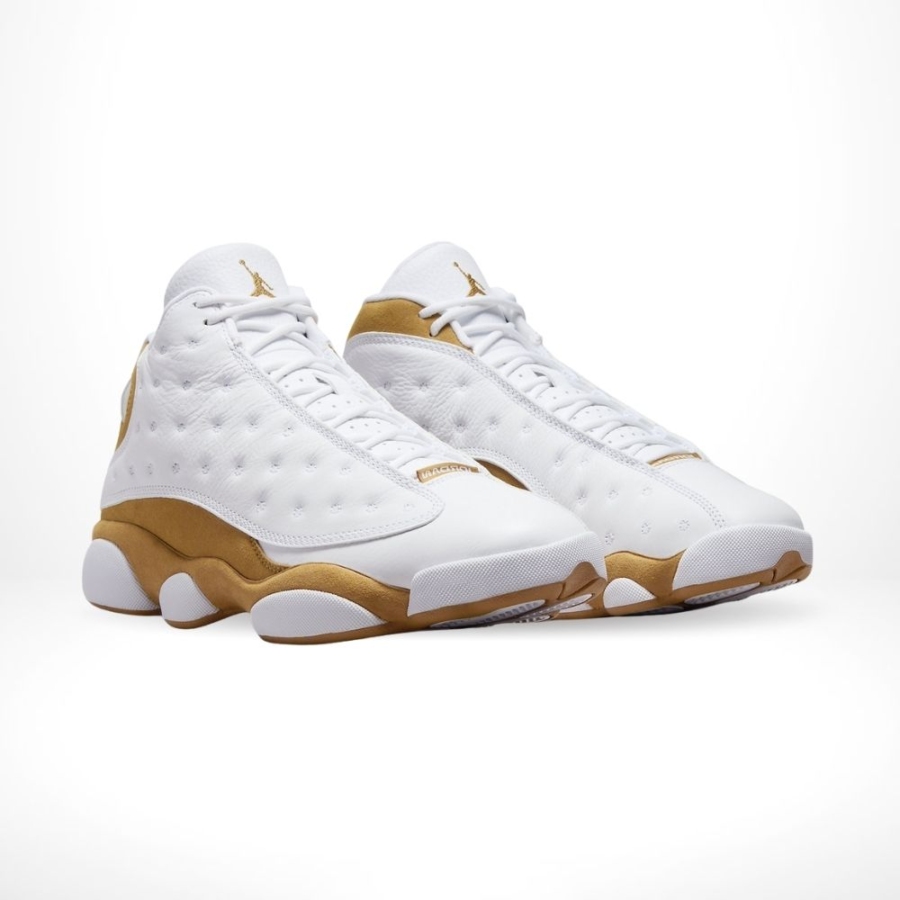 Angle view of Air Jordan 13