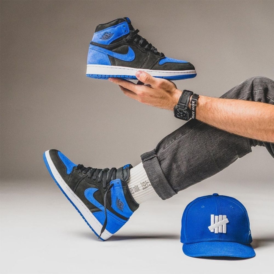 Real lifestyle image of Air Jordan 1