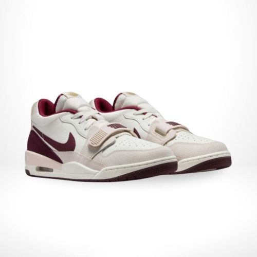 Angle view of Air Jordan Legacy 312