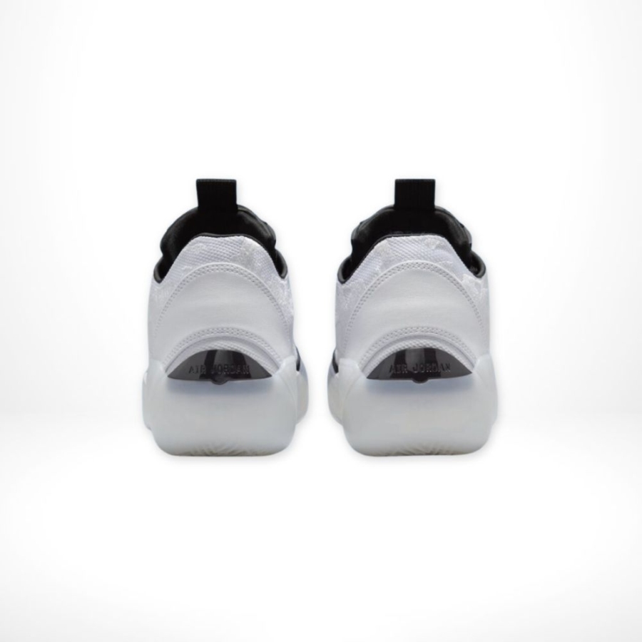 Rear view of Air Jordan 39