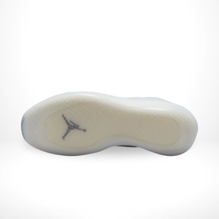 Bottom sole of Air Jordan 39