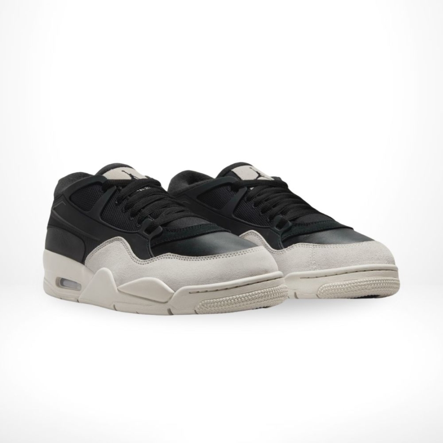 Angle view of Air Jordan 4