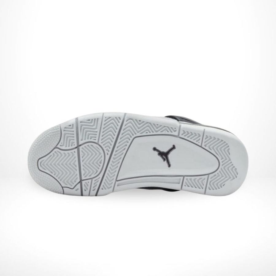 Bottom sole of Air Jordan 4