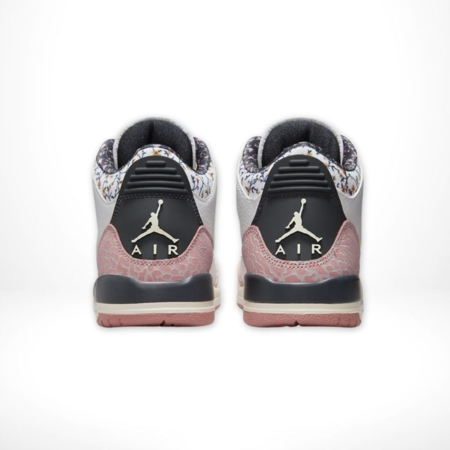 Rear view of Air Jordan 3