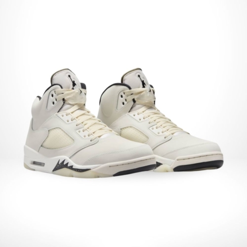 Angle view of Air Jordan 5