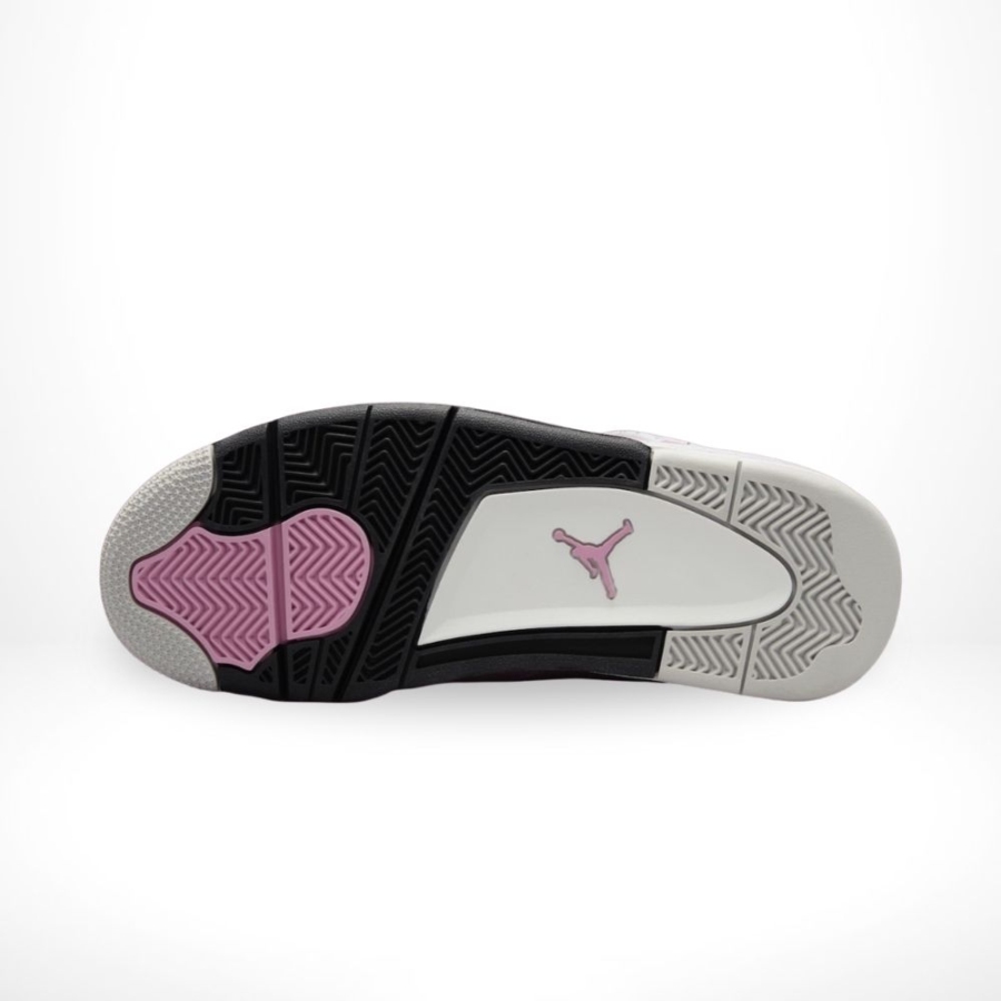 Bottom sole of Air Jordan 4