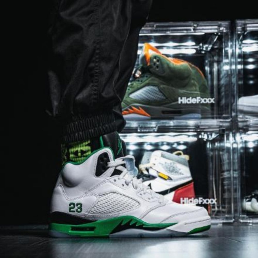 Real lifestyle image of Air Jordan 5