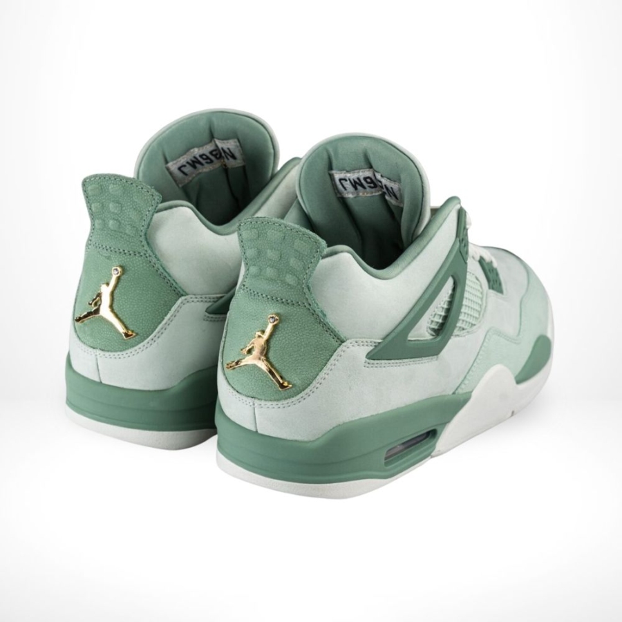 Air Jordan 4