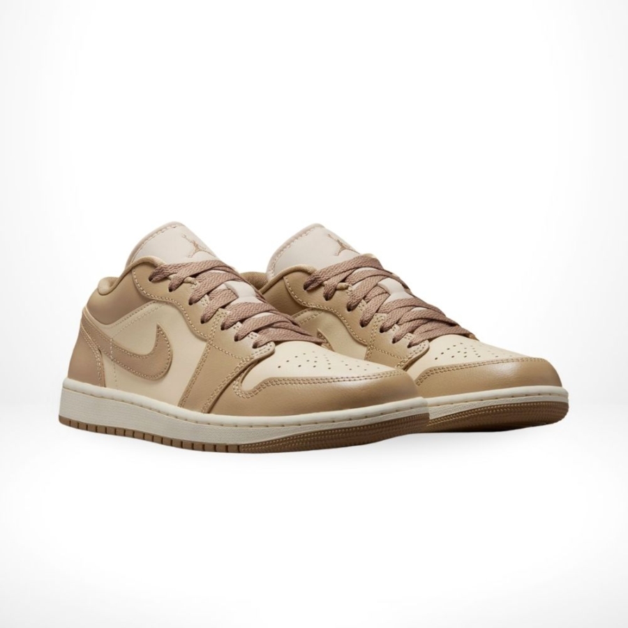 Angle view of Air Jordan 1