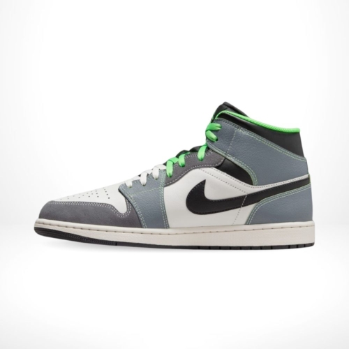 Side profile of Air Jordan 1