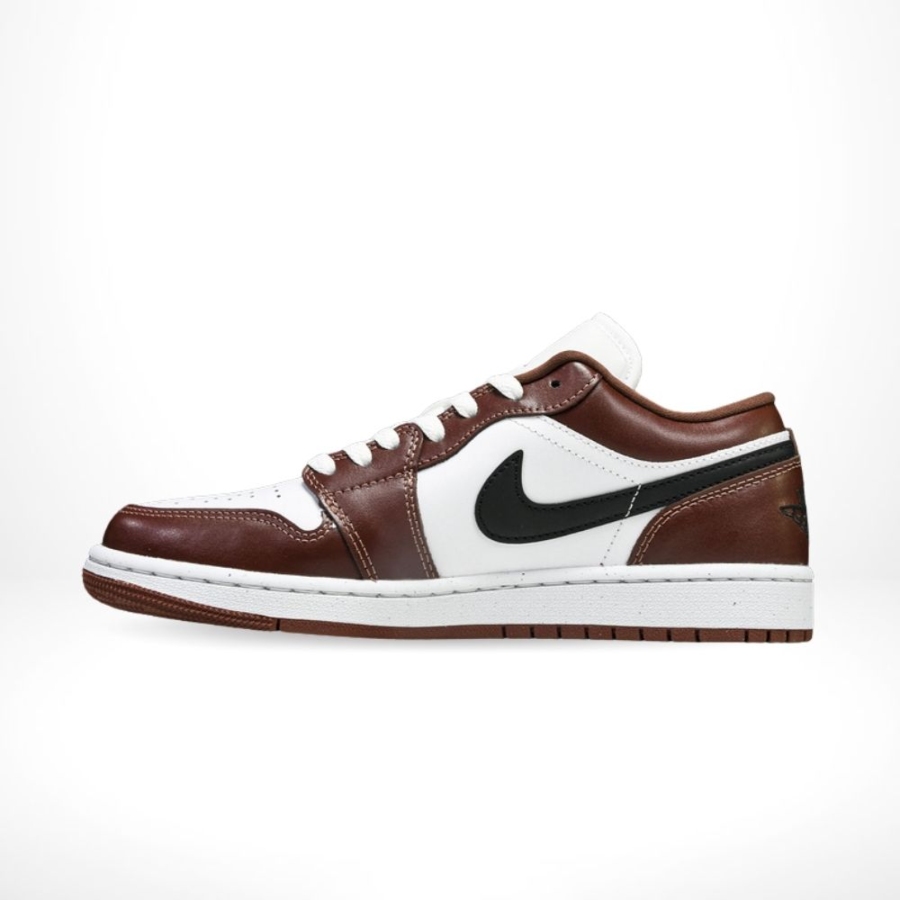 Side profile of Air Jordan 1