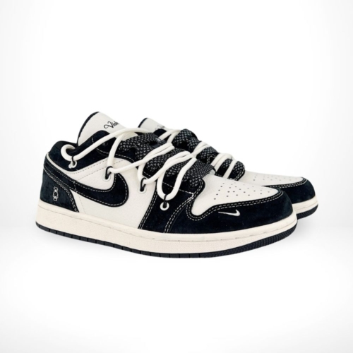 Angle view of Air Jordan 1