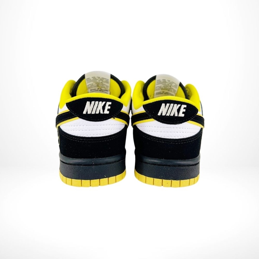 Rear view of the Air Nike SB Dunk Low