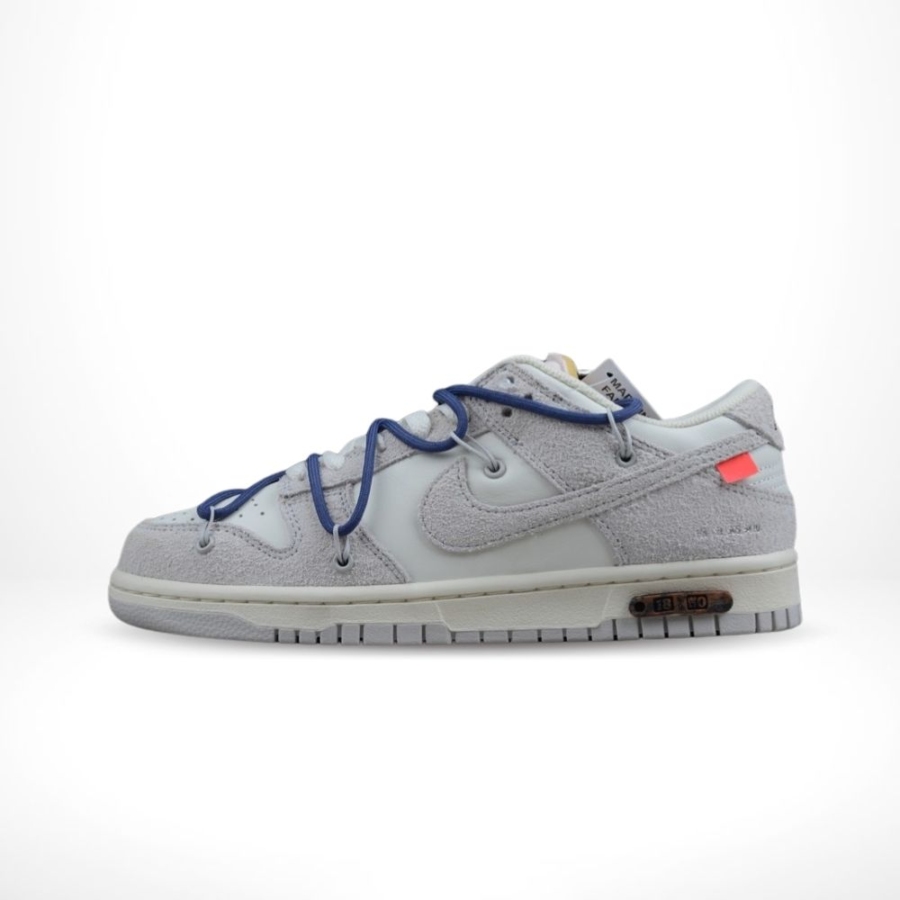 Medial side view of the Air Nike Dunk Low