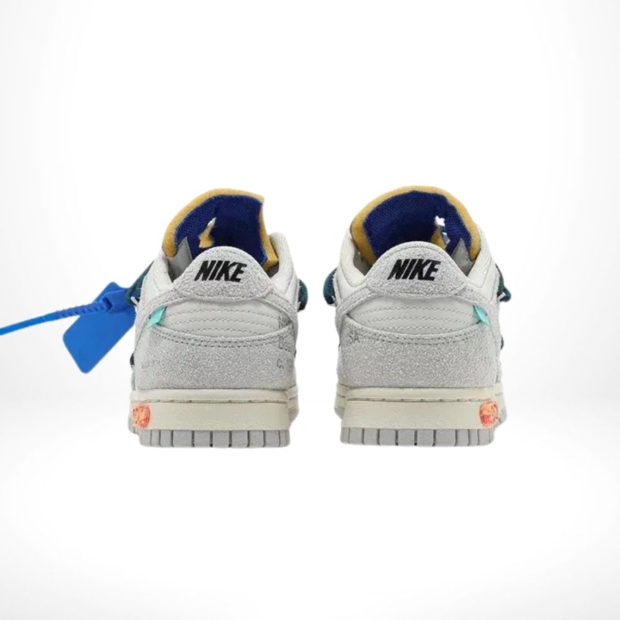Rear view of the Air Nike Dunk Low