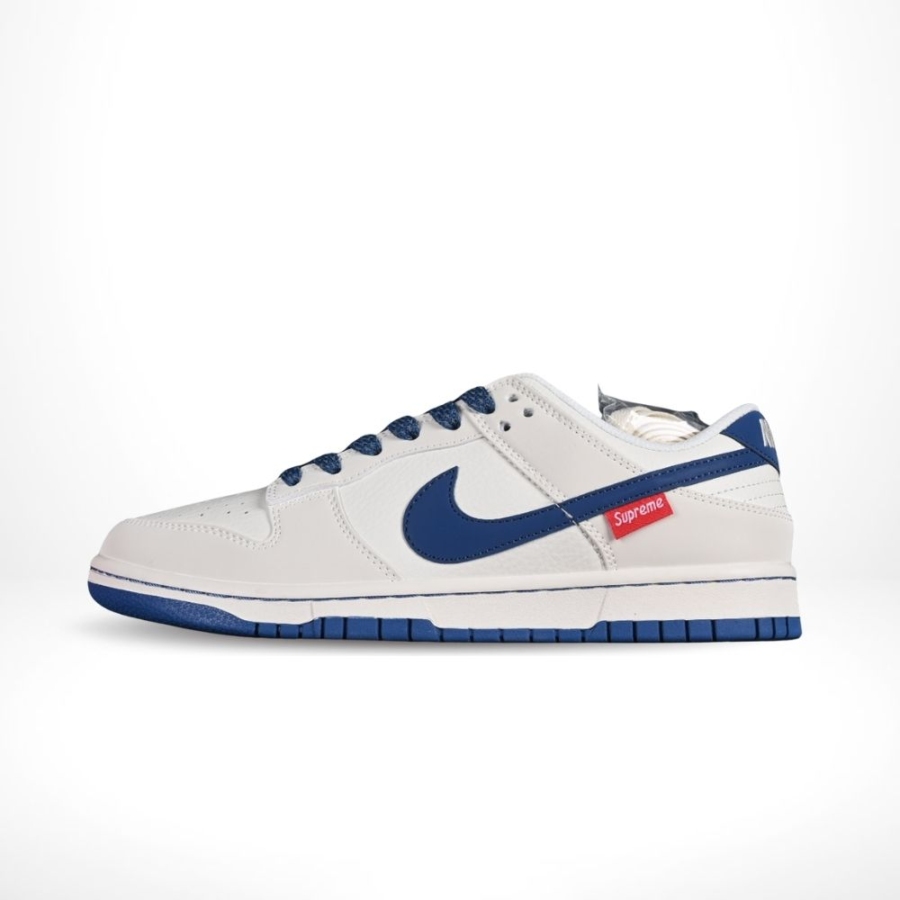 Medial side view of the Air Nike Dunk Low