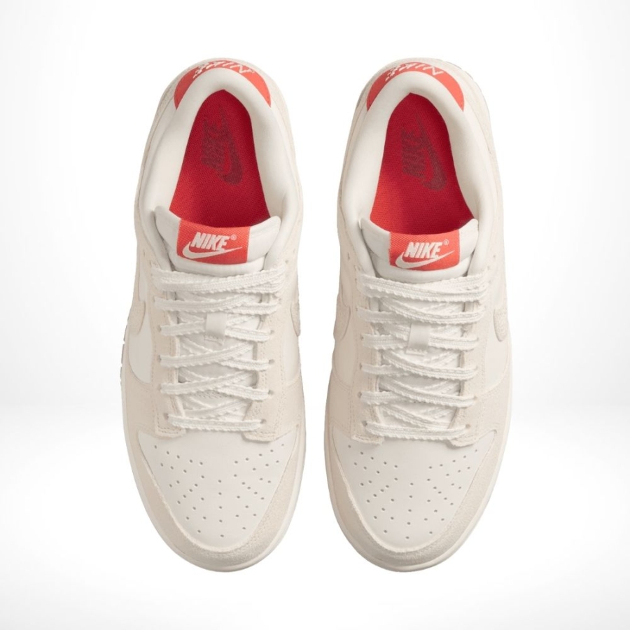 Top-down view of the Air Nike Dunk Low