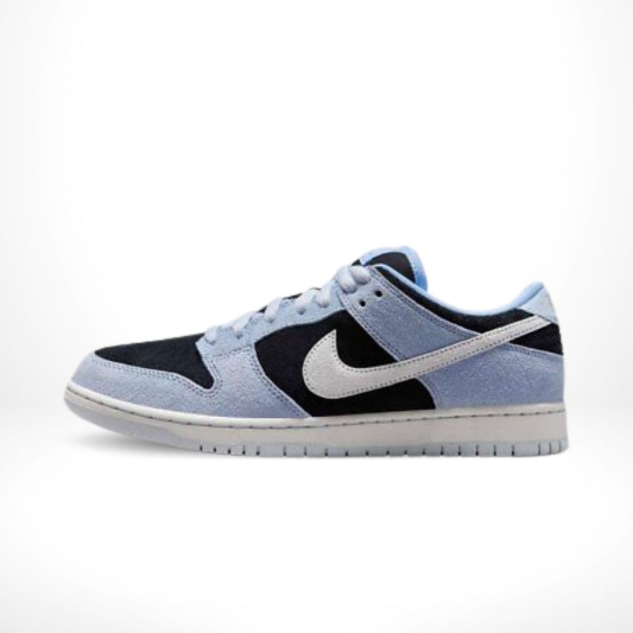 Medial side view of the Air Nike SB Dunk Low