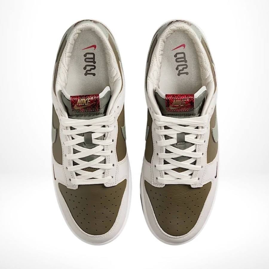 Top-down view of the Air Nike Dunk Low