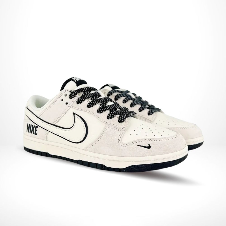 Nike Dunk Low X Supreme Beige Grey Black - Image 2