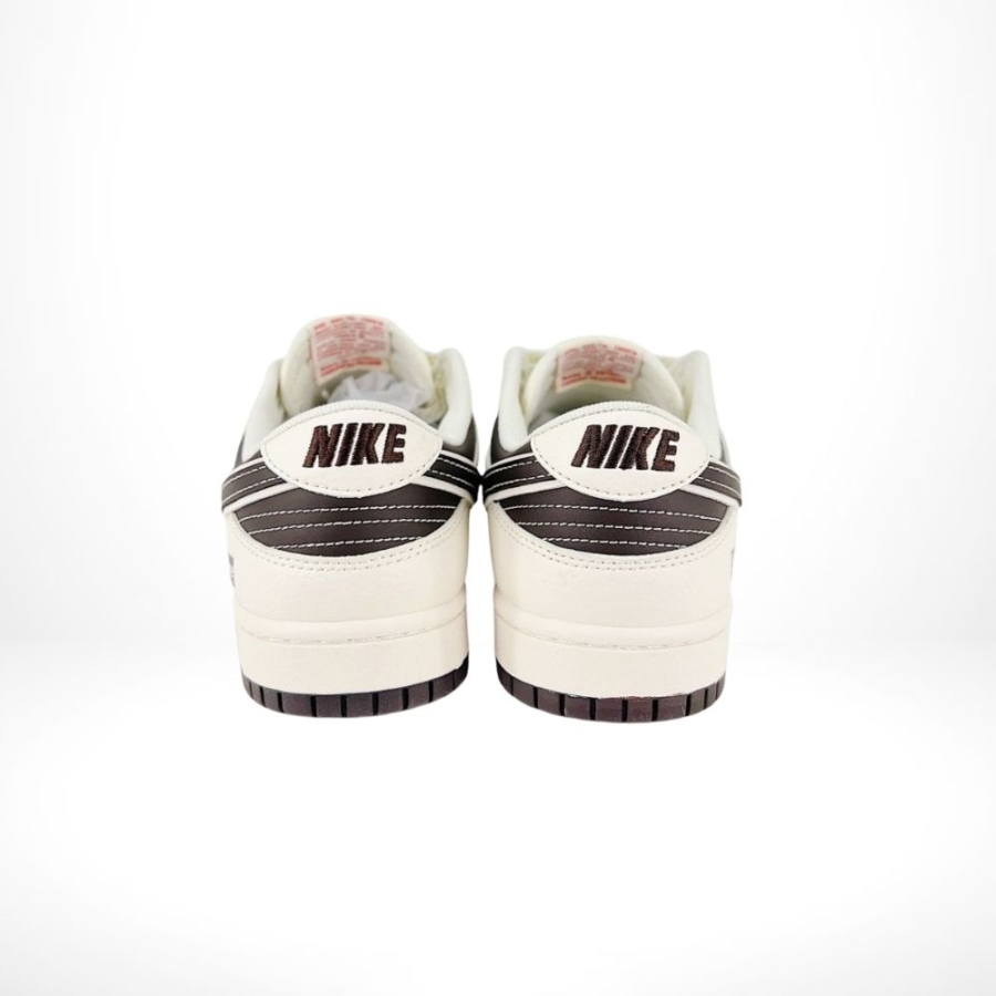 Rear view of the Air Nike Dunk Low