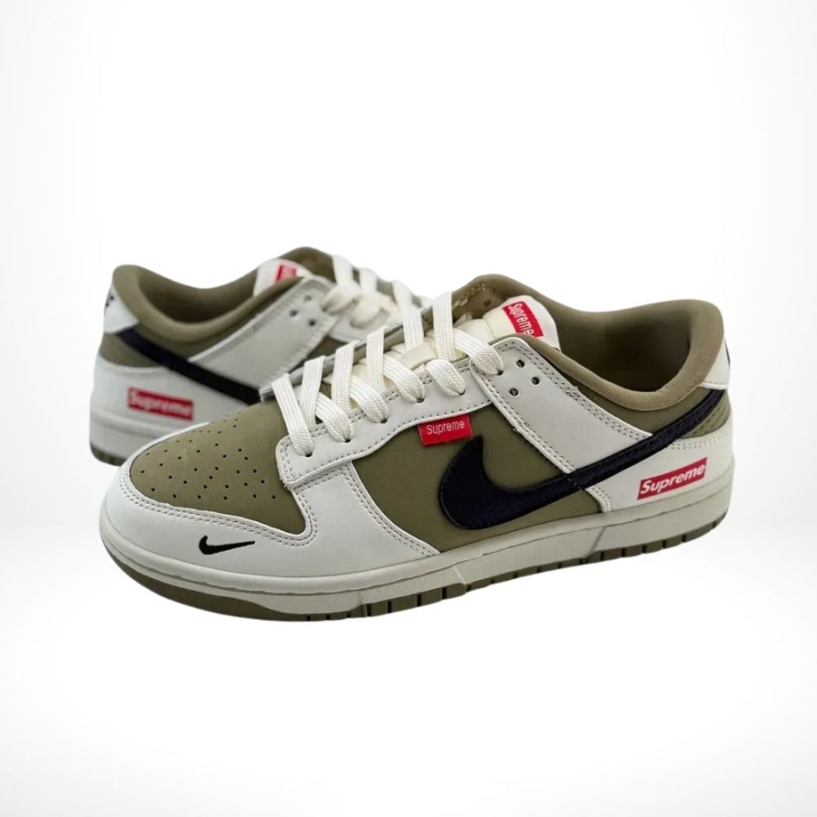 Nike SB Dunk Low X Supreme White Green  - Image 6