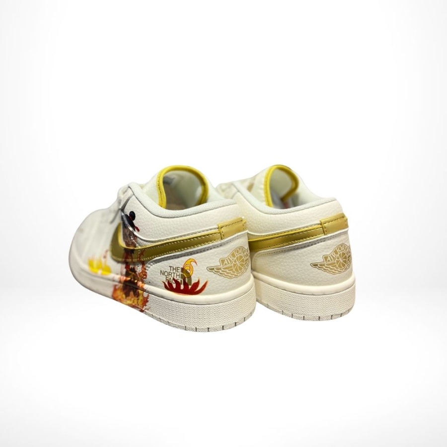 Rear view of the Air Nike Dunk Low